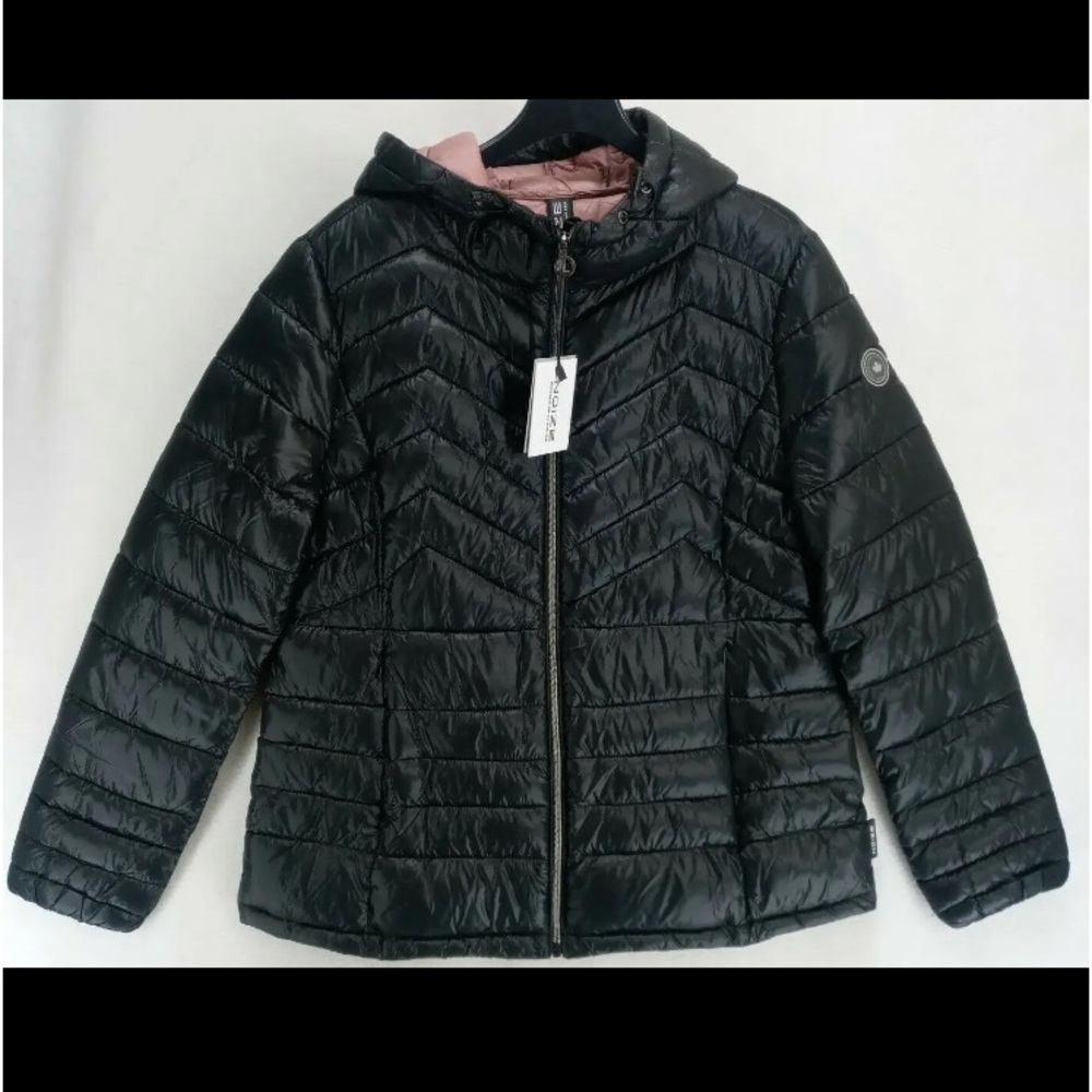 NWT-Noize Maisie XL Women's Puffer Vegan Hooded Jacket